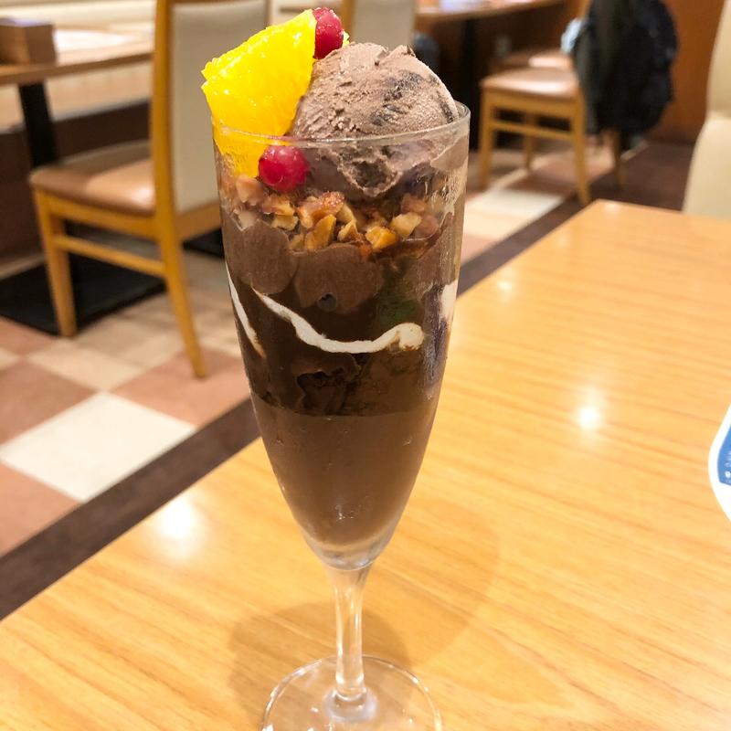 ショコラとオレンジのグラスパフェ(ココス 扇店)