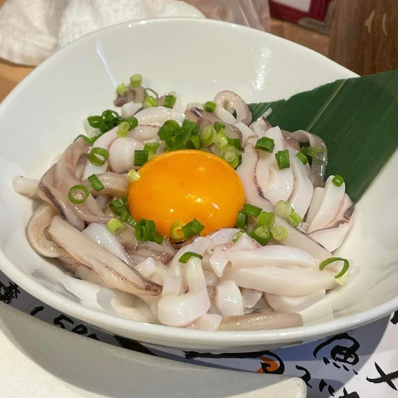 イカ刺し(ヤキトリ酒場 武州屋)