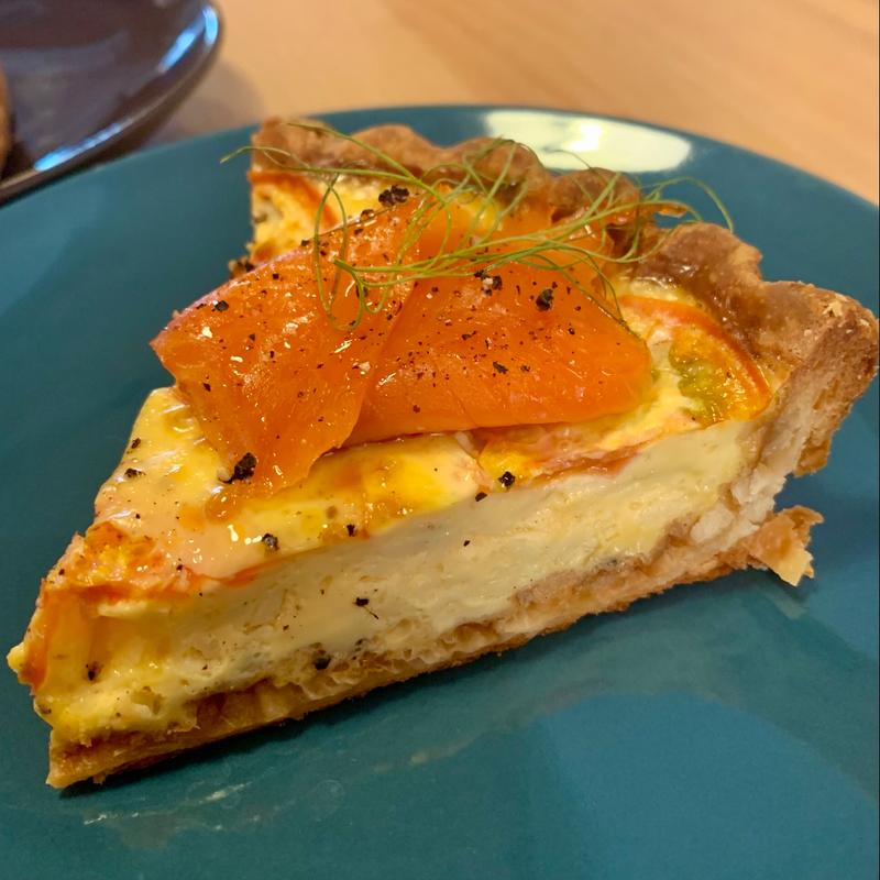 スモークサーモンキッシュ(6 RACCOON - Cafe Society)