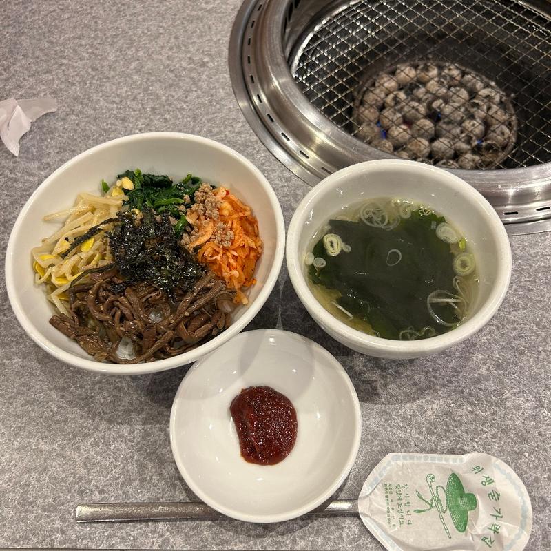 ミニビビンバ(焼肉 西の屋)