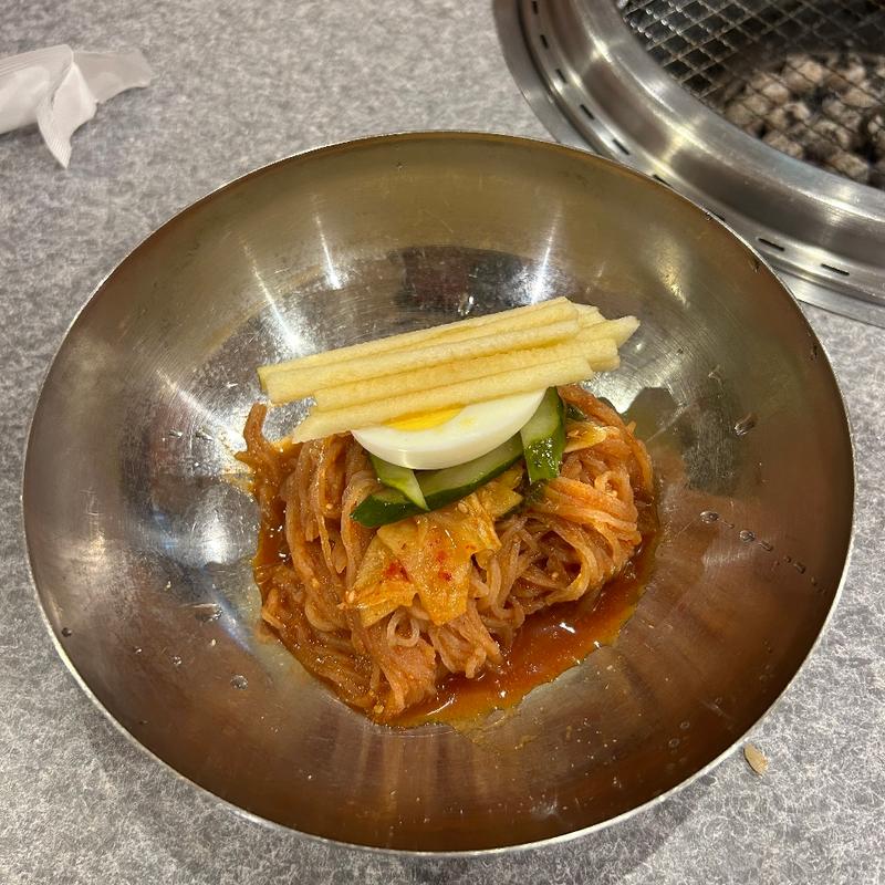 ミニビビン麺(焼肉 西の屋)