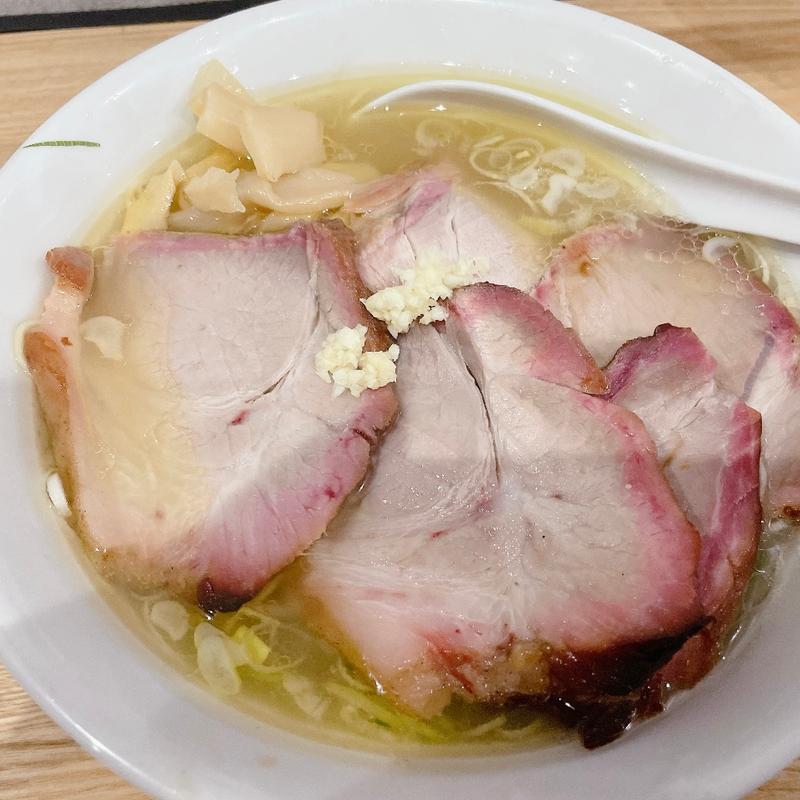 塩細麺の焼き豚トッピング(のスた 凛本店 )