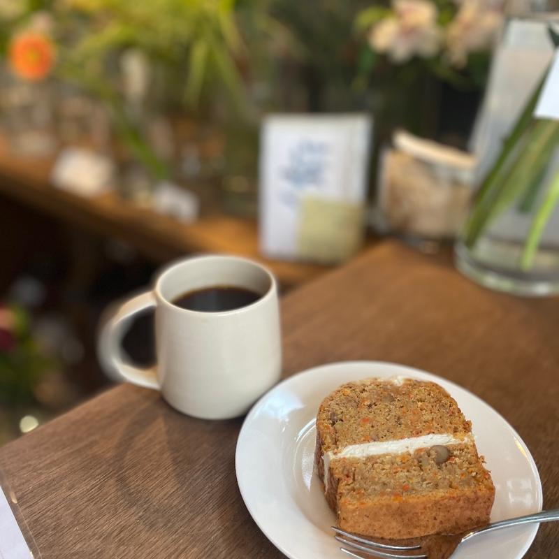 キャロットケーキ(Nui. HOSTEL & BAR LOUNGE)