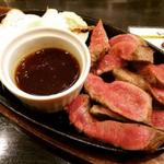 厚切り牛タンレアステーキ
