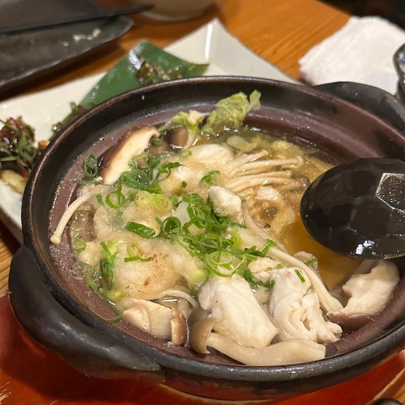 (居腹じらいや)