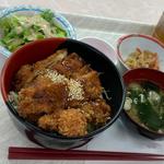 チキンソースカツ丼(カフェテリア美彩)