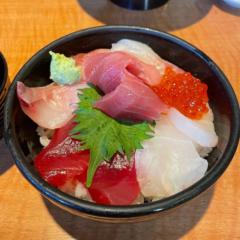 地魚まぐろ丼(鮮味楽)