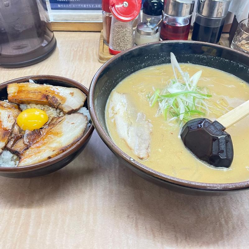 信州(らーめん信玄 花川本店 （らーめんしんげん）)