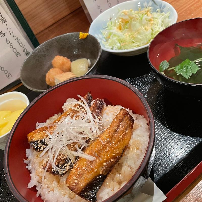 イワシの蒲焼丼とおでん定食(柳や)