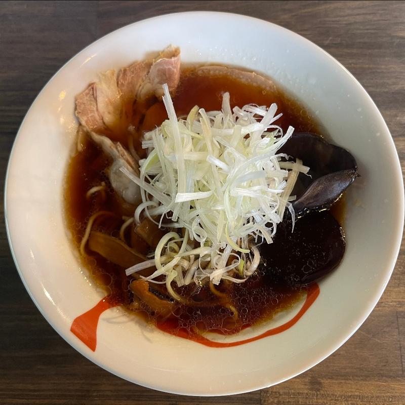 しょうゆラーメン(麺屋みつあし)