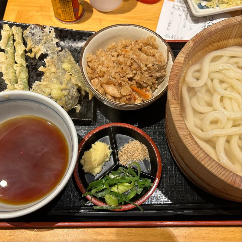 季節の天ぷら定食(つくもうどん 天神橋店)