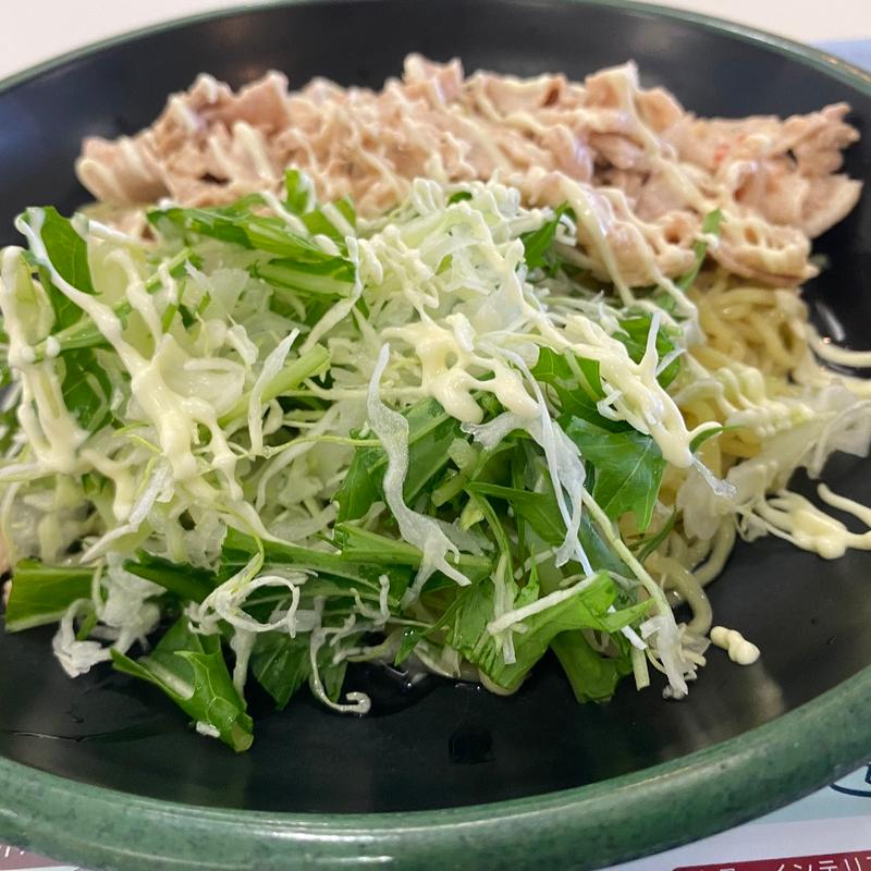 青じそサラダラーメン(ビッグさんど)