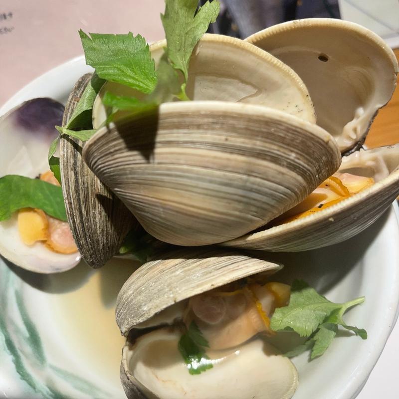 ホンビノス貝の酒蒸し(囲炉裏処 本厚木 すみしょう)