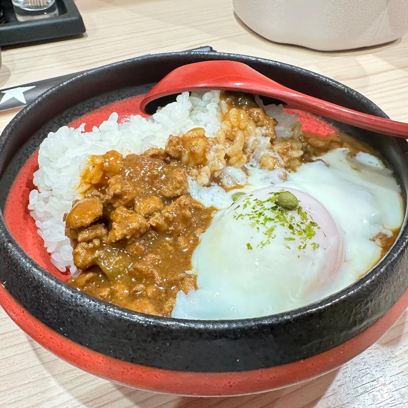 温玉ひき肉本気カレー(ラーメン専科 竹末食堂)