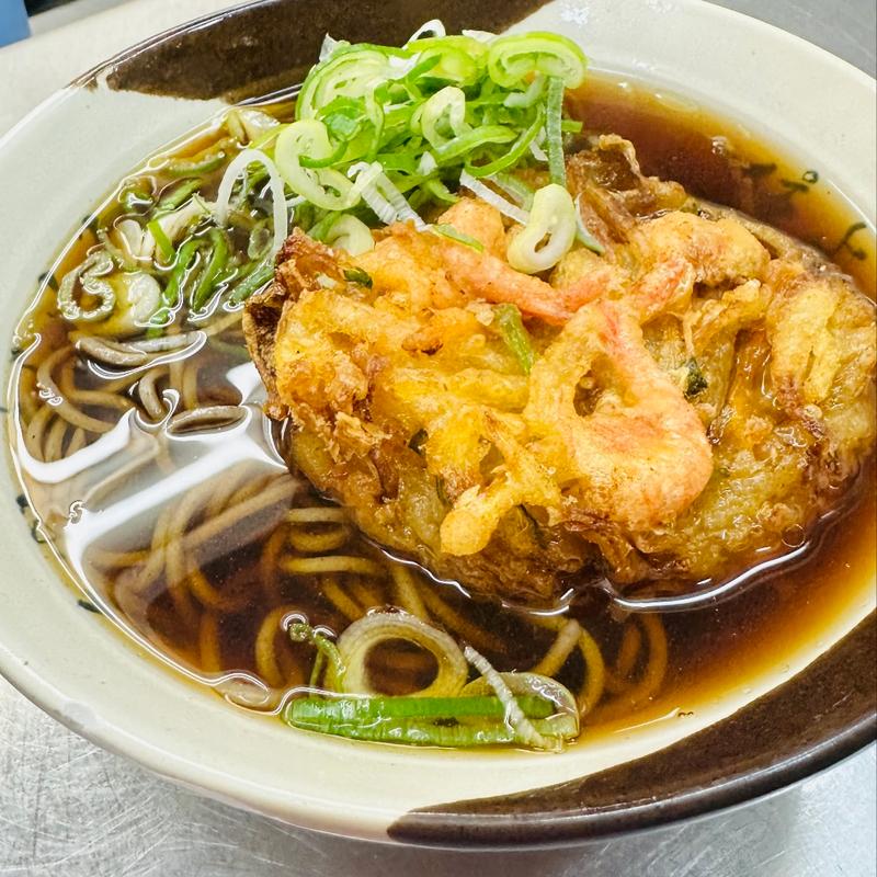 かき揚げそば(名代きしめん 住よし JR名古屋駅7・8番ホーム店 （すみよし）)