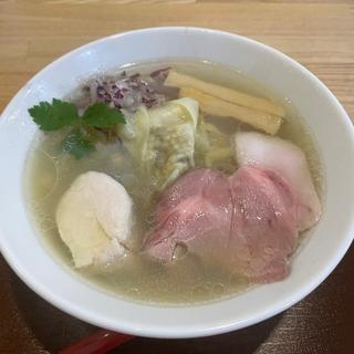 支那蕎麦 白(手打ち正麺hachimitsu)