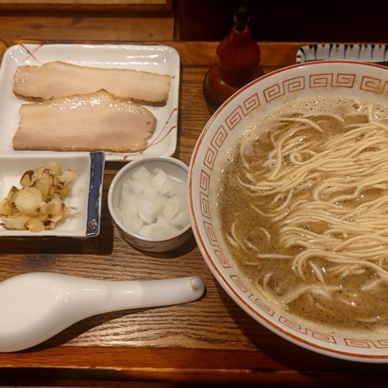 秋刀魚そば(炭火焼濃厚中華そば　奥倫道)