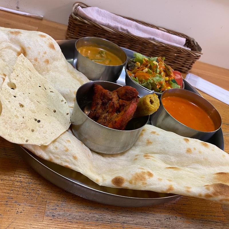 ドマドマスペシャルランチ(インド料理 DOMADOMA)