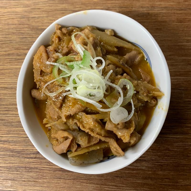 もつ煮込み　赤(大衆酒場BEETLE 本店)