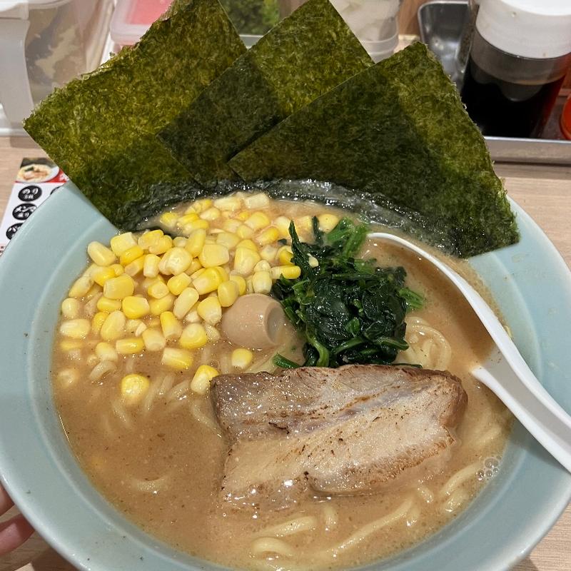 (真正博多家系ラーメン松本家)