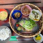 鹿背山定食（B）(旬菜カフェあいはうす鹿背山)