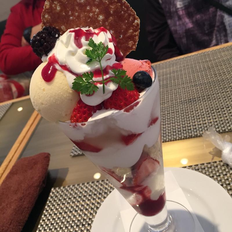 (春華堂 カフェサロン （シュンカドウカフェサロン うなぎパイファクトリー）)