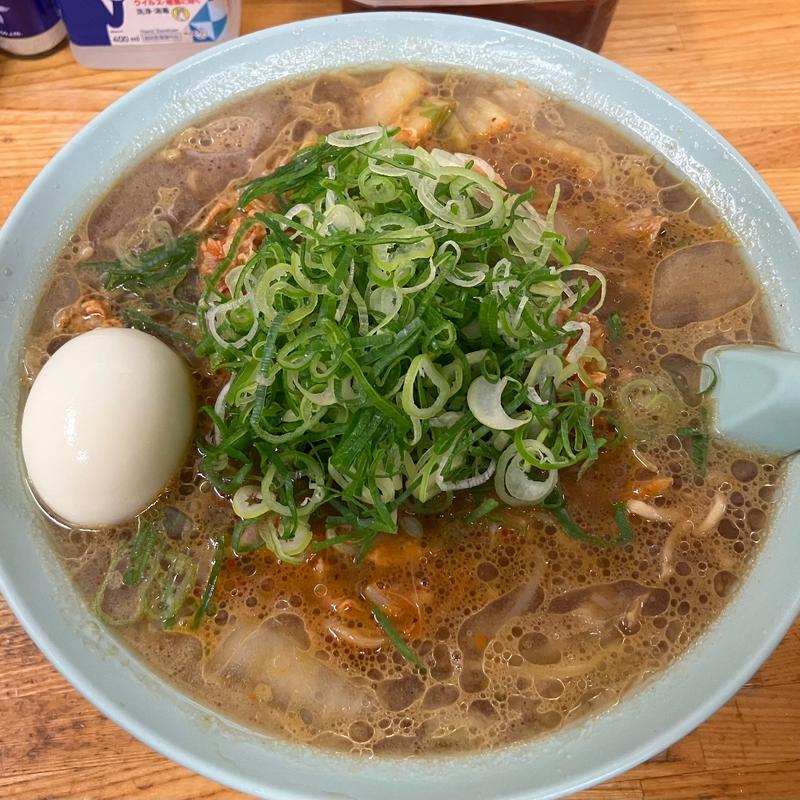 スタミナラーメン中+たまご(旭川ラーメン （あさひかわらーめん）)