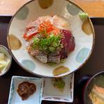 海鮮丼漬け丼