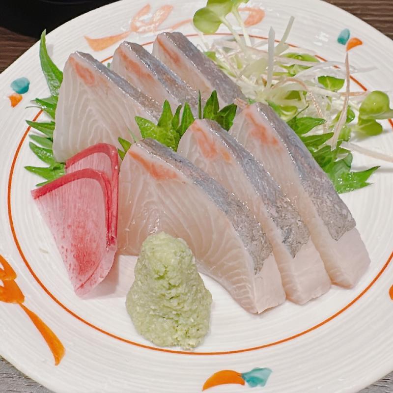 カンパチの刺身(町衆料理 京もん 八条口店)