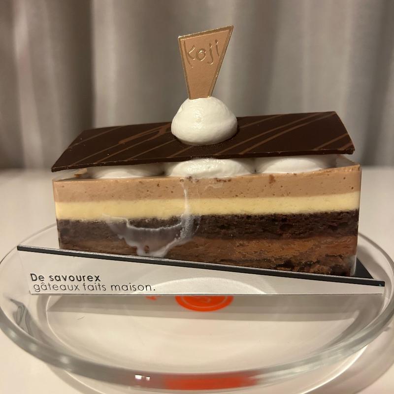 トワ・ショコラ(パティスリー・コージ 枚方店)