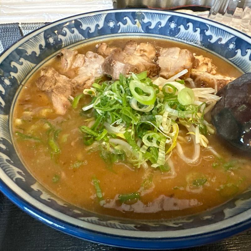 カレーチャーシュー麺(春光 )