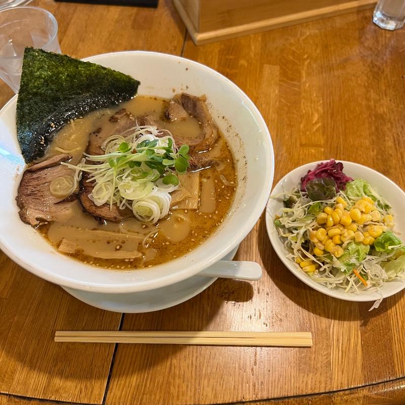 和風とんこつラーメン(ラーメン屋 Hi-BRi)