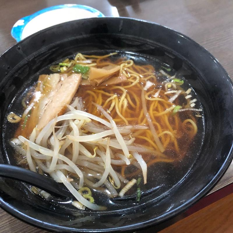 醤油ラーメン(台湾料理 鴻翔)