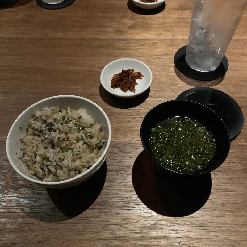 師崎産しらす.富山産てんたかく(薪焼 きび)