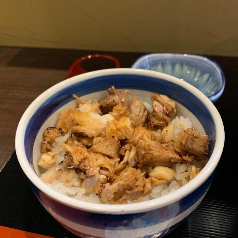 チャーシュー丼(らぁ麺鳥やま)