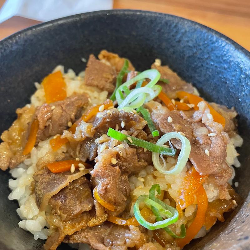 プルコギ丼（ハーフ）(テールラーメンたのしや)