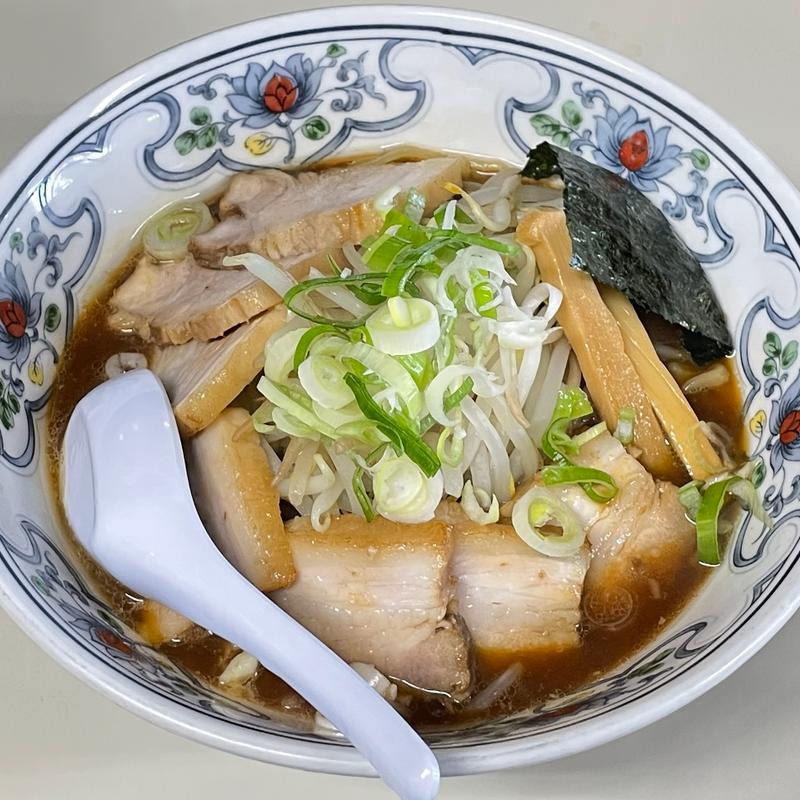 豚骨醤油チャーシュー麺(麺房マービン )