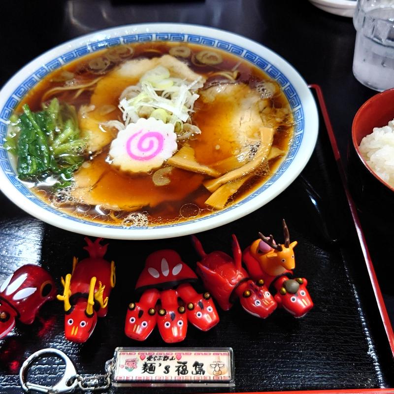 むかしラーメン(めん処 成 （せい）)