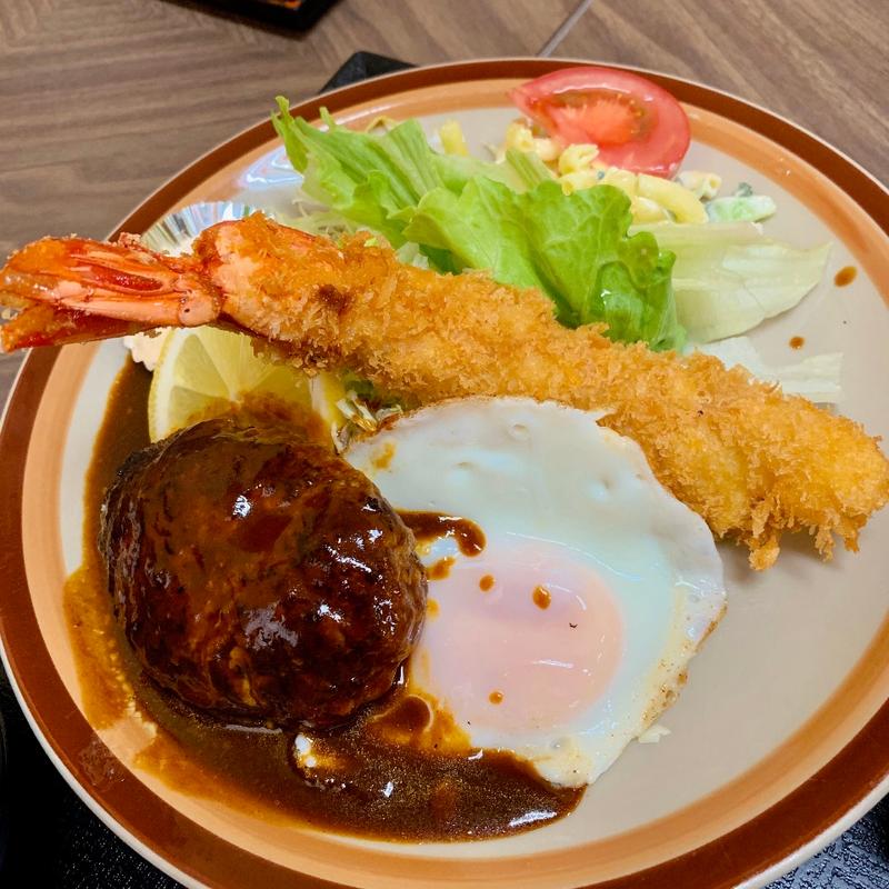 ジャンボエビフライとハンバーグ定食(ハーク )