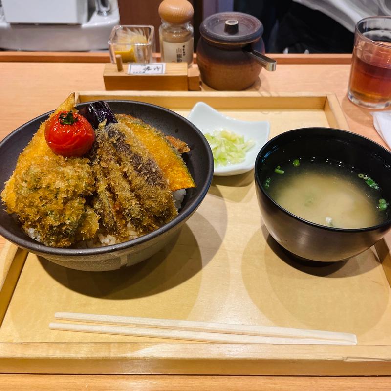 野菜かつ丼(新潟カツ丼タレカツ 中野店)