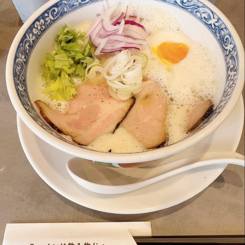 鶏白湯(ラーメンは飲み物じゃ)