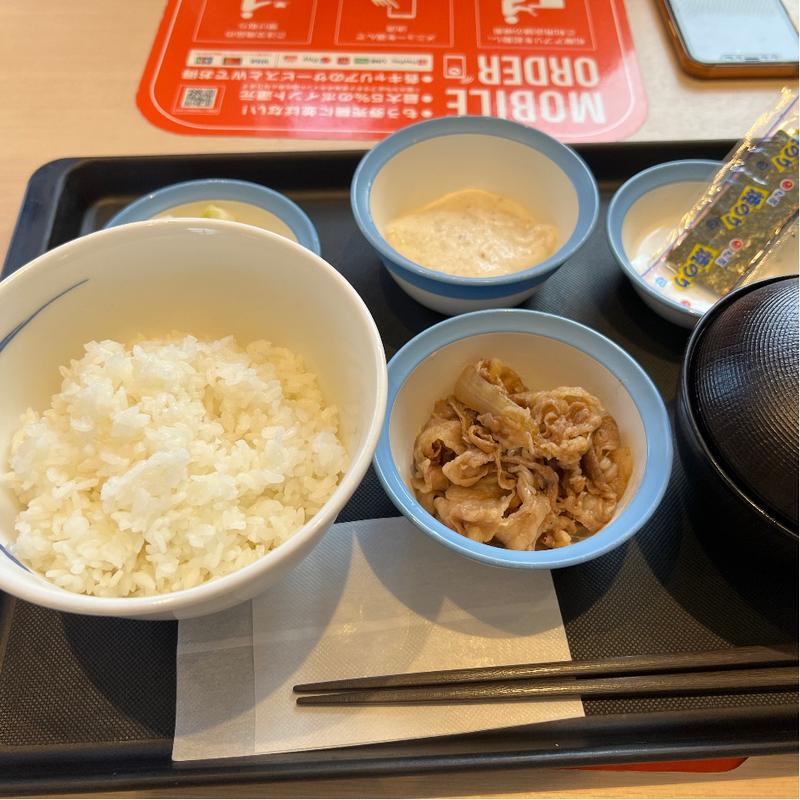 牛小鉢朝定食　とろろ(松屋 長岡店（松のや併設）)