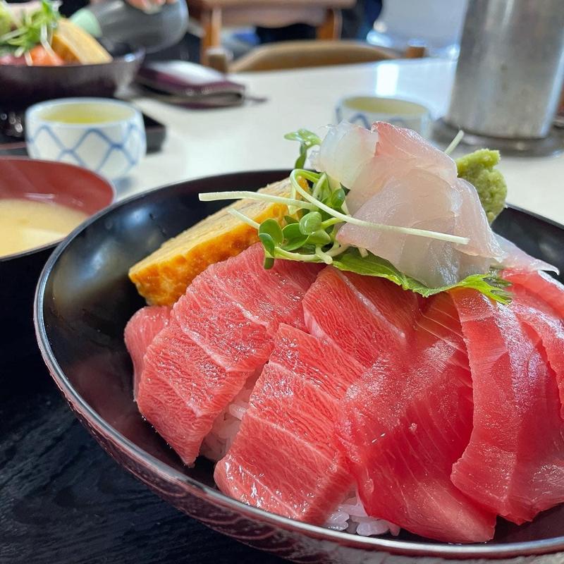 まぐろ海鮮丼(うんの食堂 )