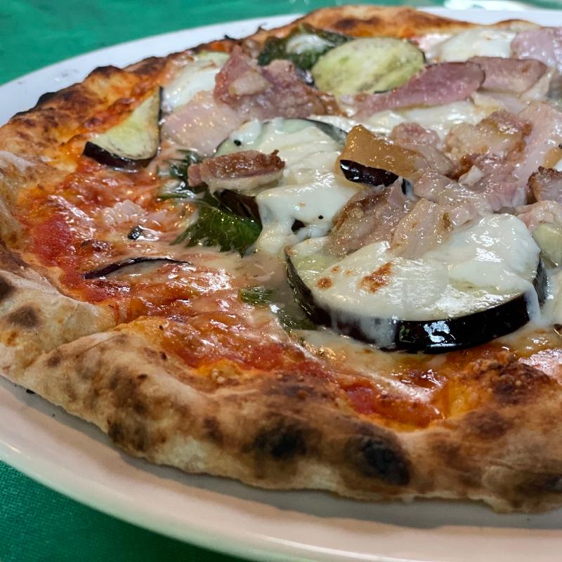 茄子　ベーコン　大葉(石窯ピザ 気まま)