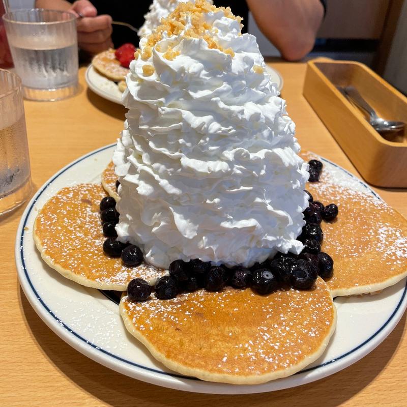 パッカーキ ブルーベリー・ホイップ(Eggs 'n Things 湘南江の島店)