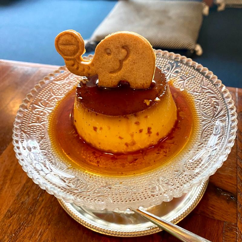 カスタードプリン(喫茶ゾウメシ)