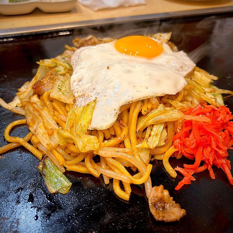 焼きそば〜目玉乗せ〜 レギュラー(田よし雫 国分町店)
