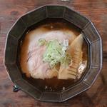 醤油らぁ麺(みっかぼうず)