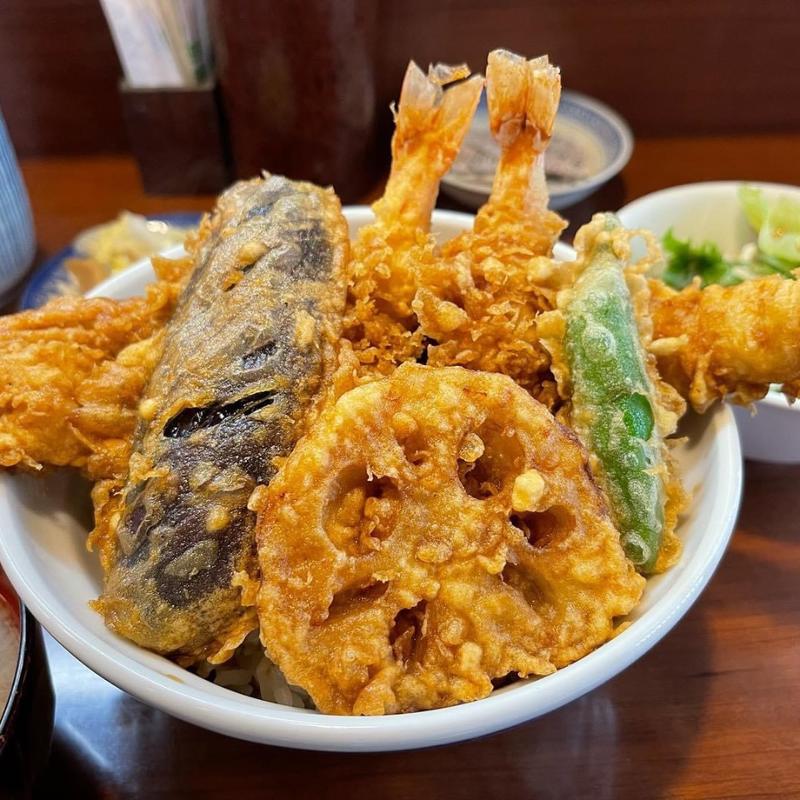 天丼(天ぷら 天三(てんさん))