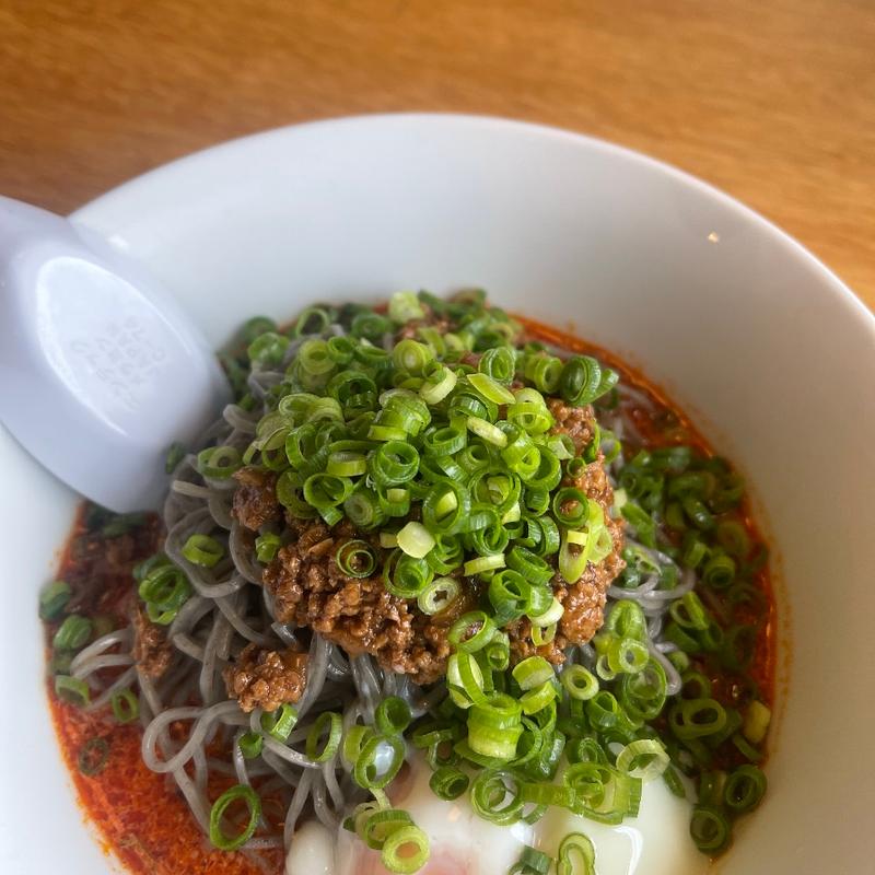 冷やし坦々麺(台湾料理 あじ仙 平井店)